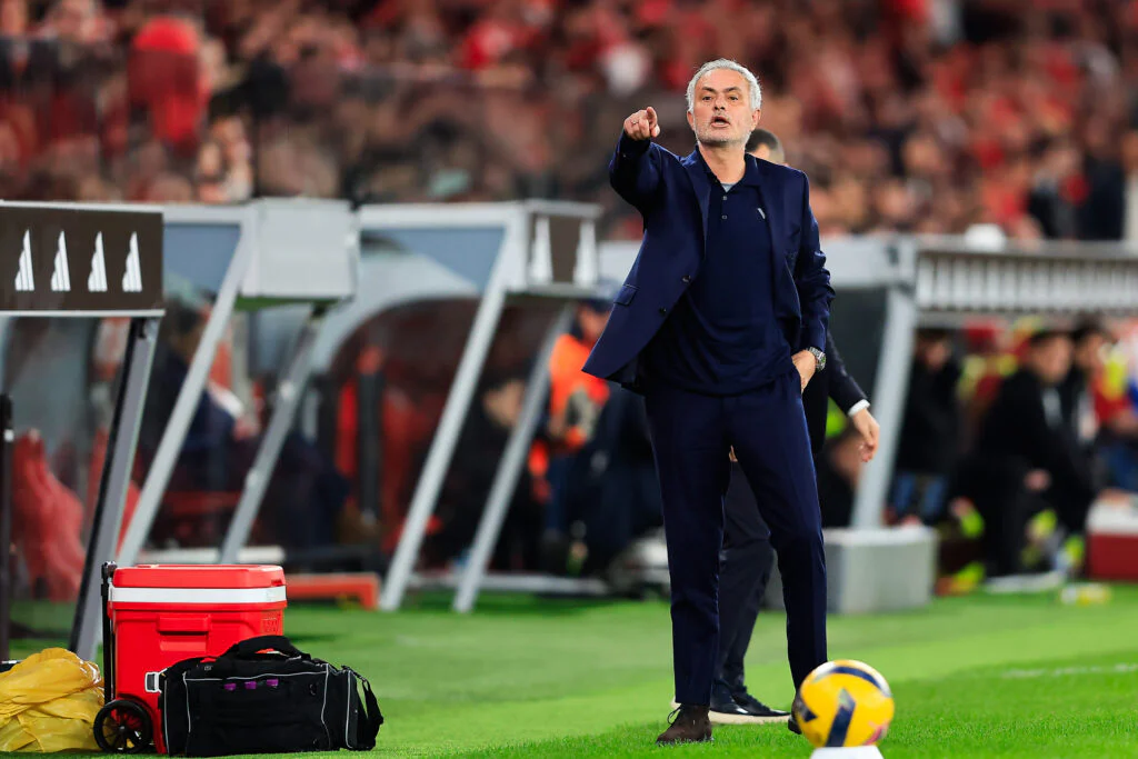 Real Madrid : Mourinho impose son commando, ces 4 hommes de l’ombre vont tout changer