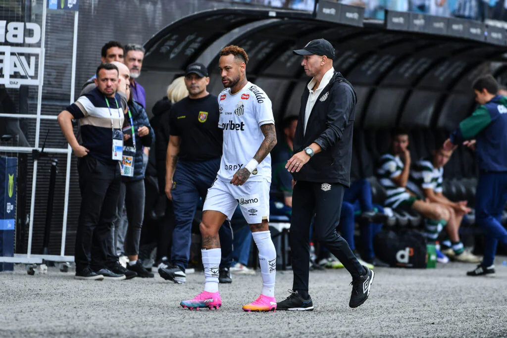 Coupe du monde 2026 : Neymar blessé, le Brésil retient son souffle !