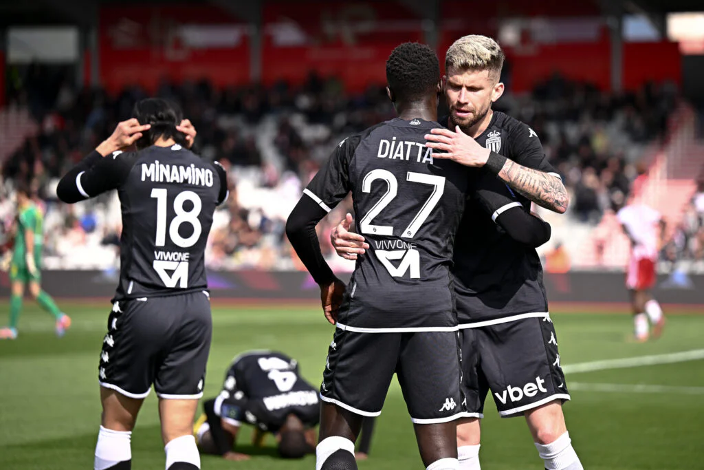Libre depuis juin, Krépin Diatta rebondit à Watford