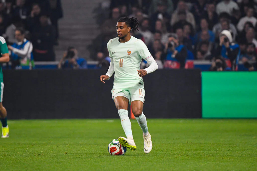 Real Madrid : Le prix démentiel fixé par le Bayern Munich pour Michael Olise