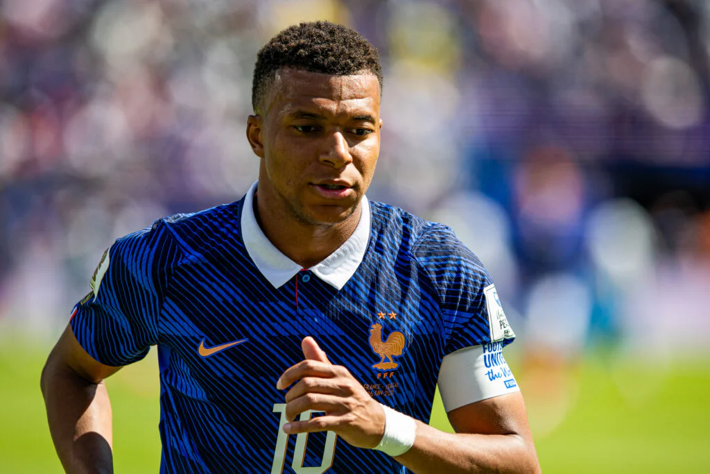 « Je ne pense pas qu’on soit totalement lancé », la grosse mise en garde de Kylian Mbappé aux futurs adversaires des Bleus