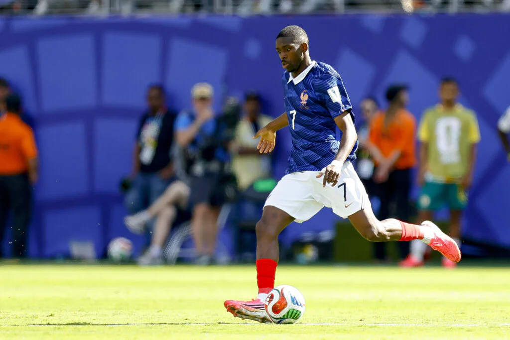Equipe de France : Pourquoi Ousmane Dembélé doit avoir peur pour sa place de titulaire ?