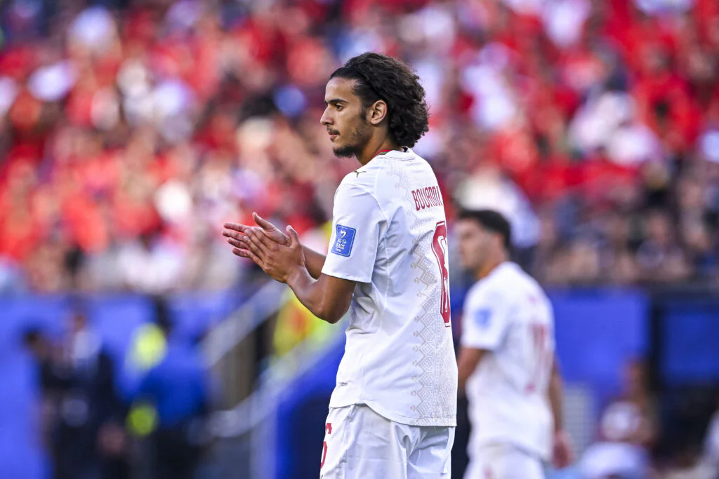 Un nouveau club XXL entre dans la course pour Ayyoub Bouaddi, Lille réclame 80 millions d’euros