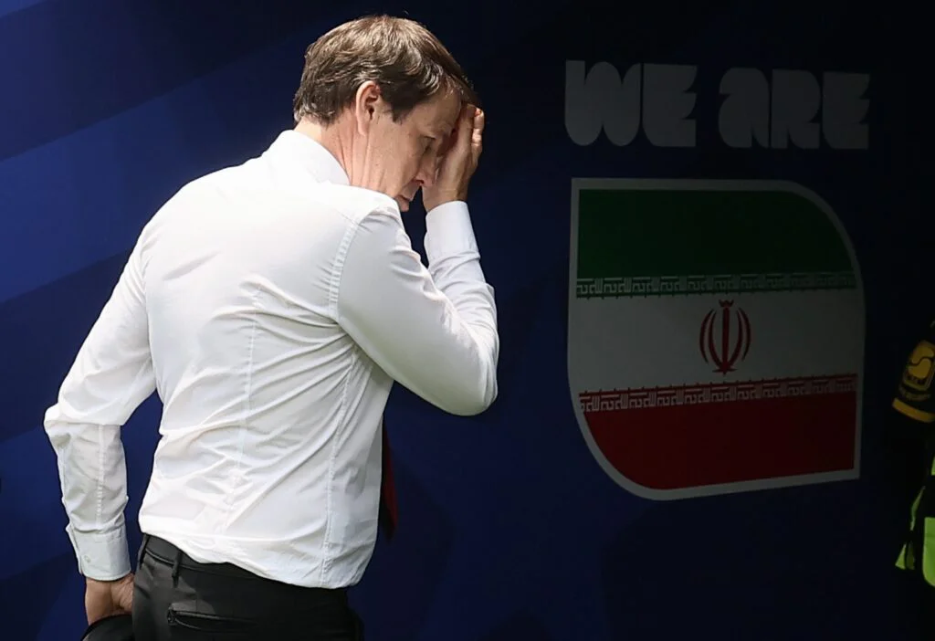 26 tirs, toujours zéro but, la Belgique s’enlise face au héros iranien Beiranvand