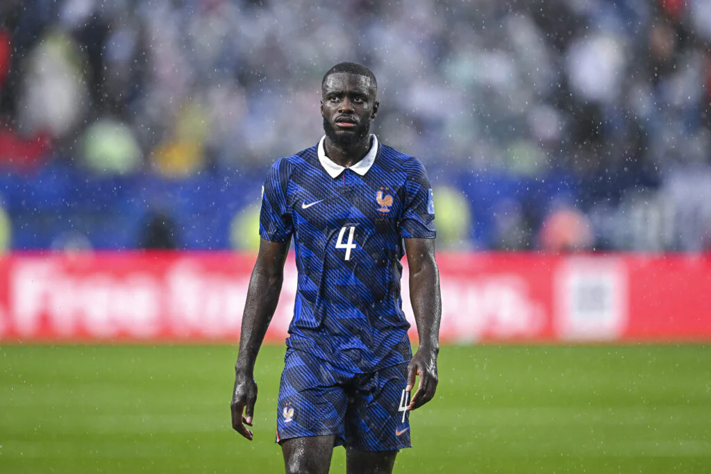 « Un combat de déplacements » : Upamecano dévoile son plan pour stopper Haaland avant France-Norvège