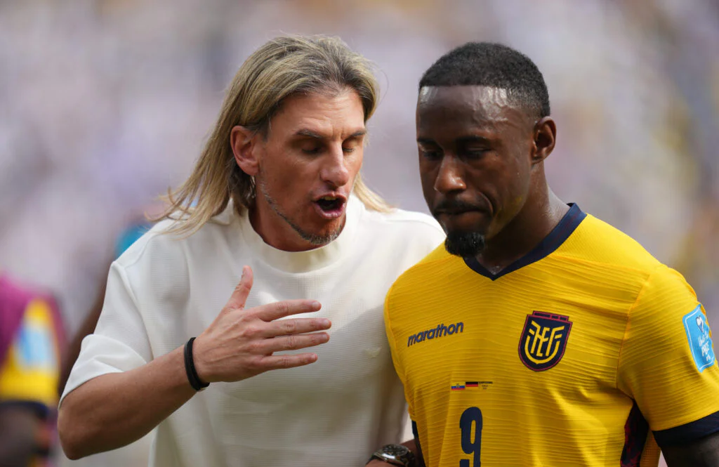 l’Équateur crée la sensation, fait tomber l’Allemagne et file en seizièmes de la coupe du monde