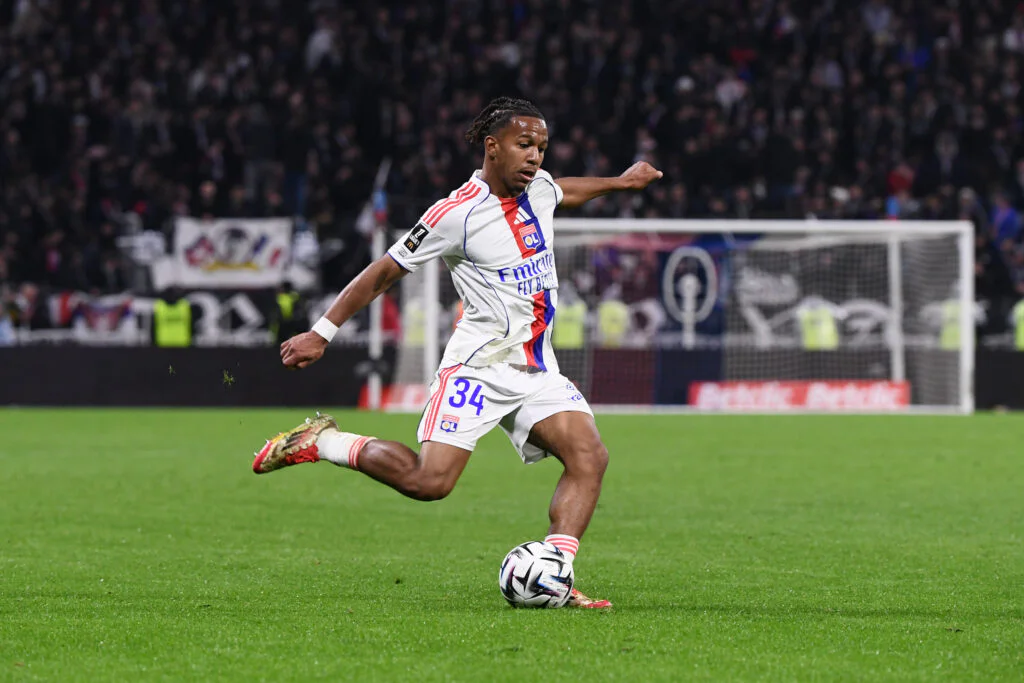 Mercato OL : Steeve Kango refuse un meilleur salaire et donne sa priorité à Lyon