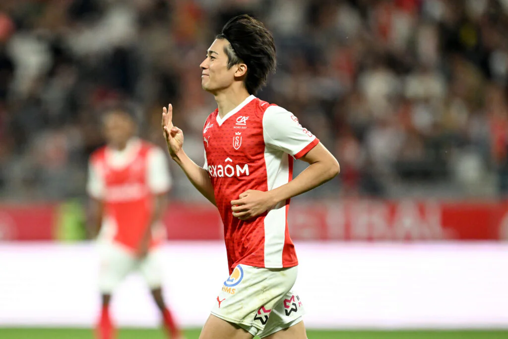 Mercato OM : Un international japonais pour remplacer Mason Greenwood ?