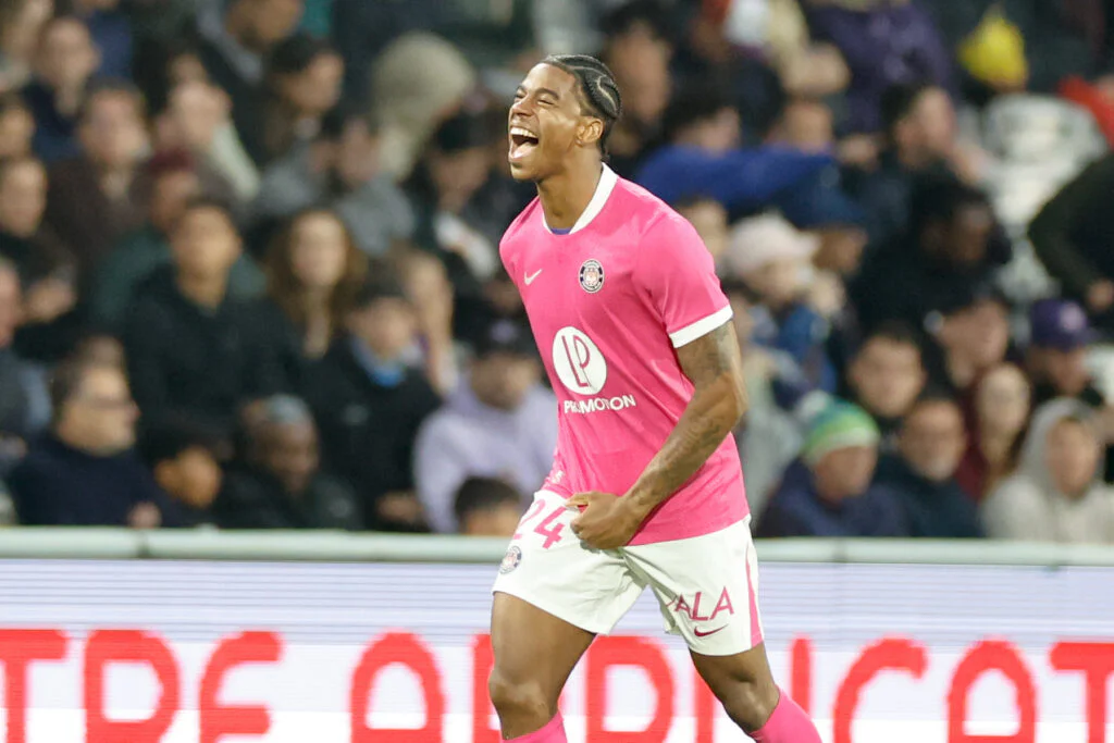 Mercato : L’Angleterre le courtise, Toulouse ne bronche pas malgré plus de 30M€ proposés