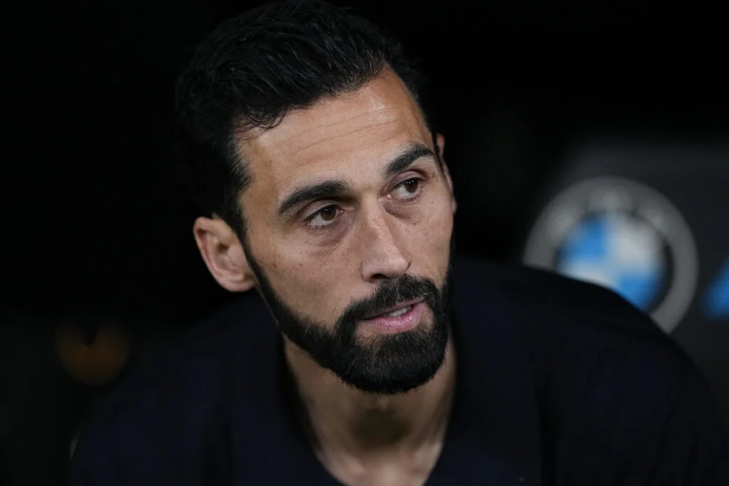 Real Madrid : Plusieurs joueurs sur le départ, une aubaine pour Alvaro Arbeloa ?