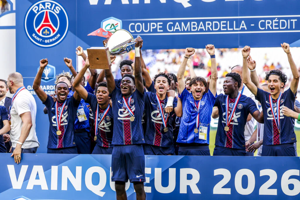 Six buts et un triplé : les Titis du PSG ont écrasé Bratislava avant les pros