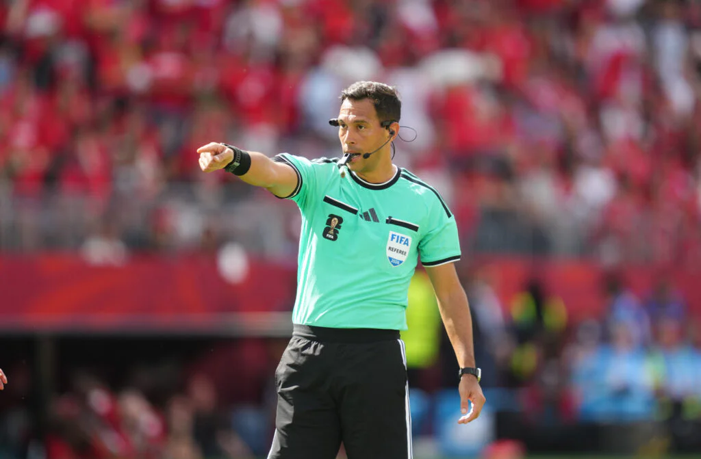 France-Maroc : un arbitre argentin désigné, la décision de la FIFA n’a pas fini de faire parler