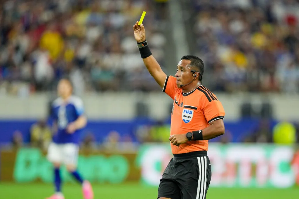 5 Marocains, 5 Anglais, 3 Bleus : 20 joueurs menacés de suspension pour les demi-finales