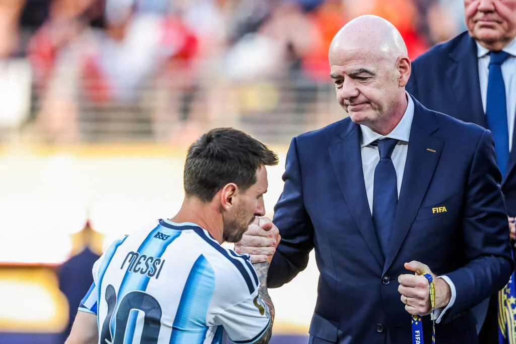 54 fédérations africaines et l’Argentine : Infantino reconstruit ses appuis hors d’Europe