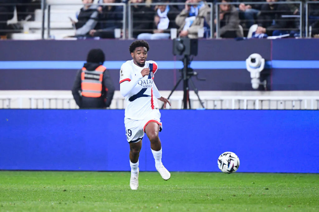 Mercato PSG : Liverpool fonce sur Ibrahim Mbaye, en parallèle du dossier Barcola