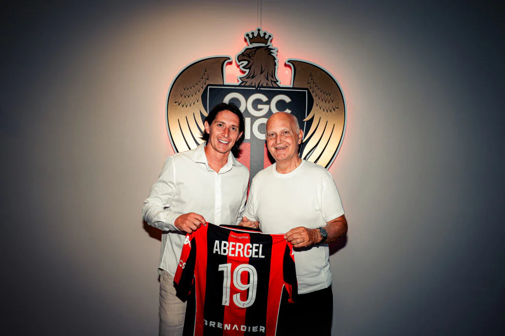 Recruté par Nice, il se rompt les croisés dès sa première sortie