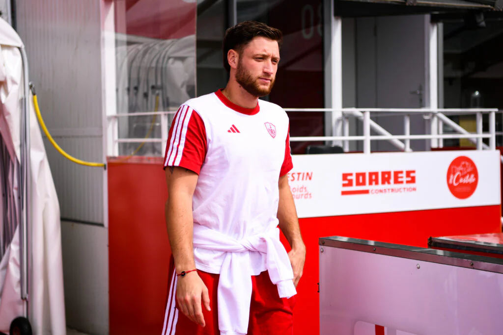 Grégoire Coudert quitte Brest pour tenter sa chance en Angleterre