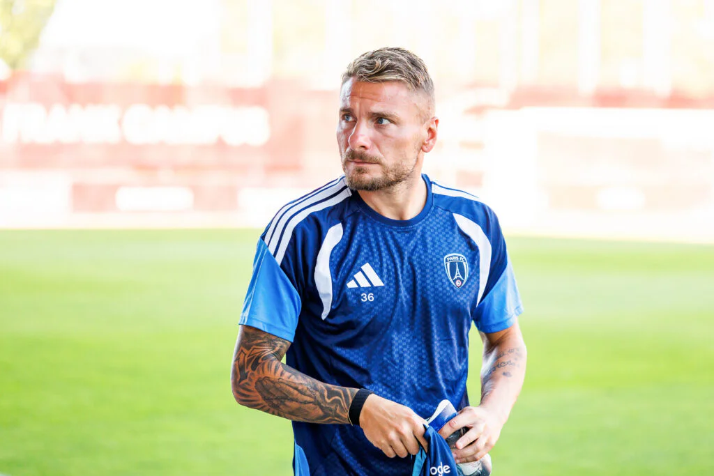 320 buts et un Euro : la légende Ciro Immobile raccroche les crampons au Paris FC