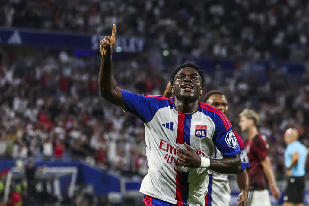 OL-Sparta Prague : Lyon mène à la pause et se rapproche des barrages, tout reste à faire
