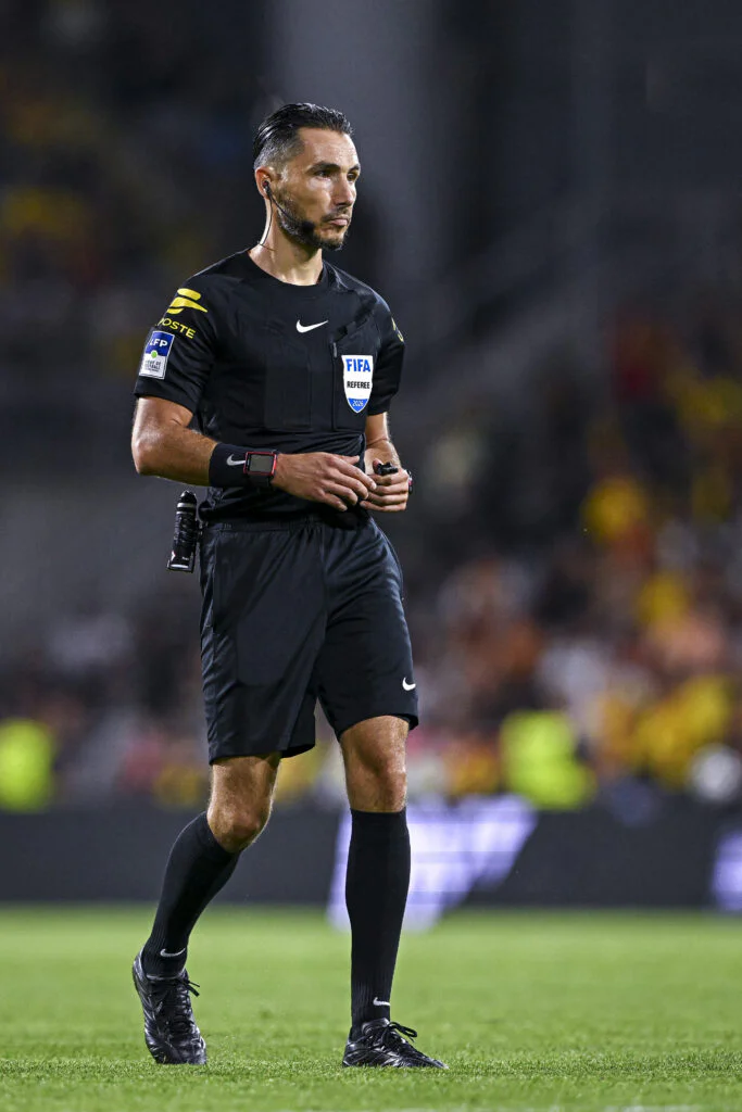 Ligue 1 : Les arbitres de la 1ère journée sont connus