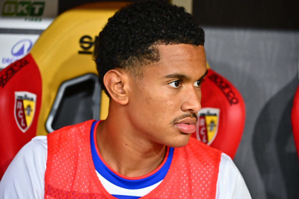 PSG : Pourquoi Senny Mayulu a-t-il été écarté du groupe à Rennes ? La réponse est simple…