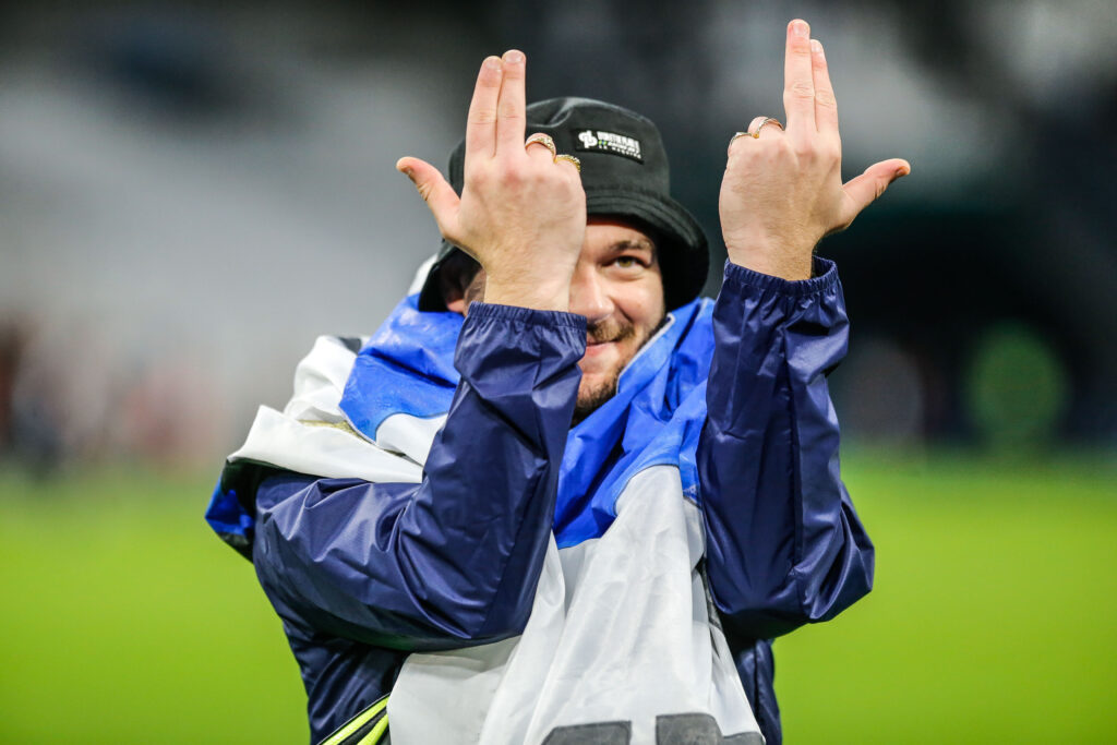 Malgré la crise, Jul ne lâche pas l’OM : ce que son label rapporte au club