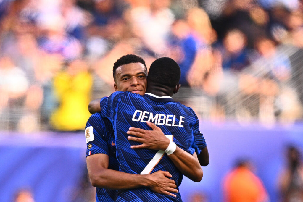 « C’est un ami » : Mbappé éteint la polémique avec Dembélé