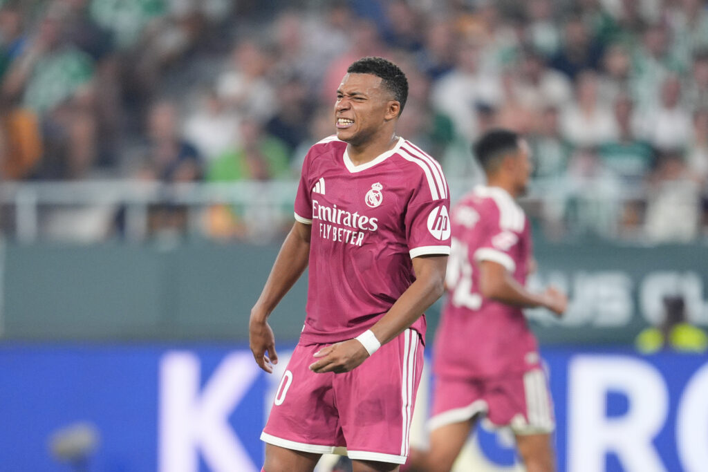 Real Madrid : Kylian Mbappé accusé par la presse espagnole après la défaite face au Bétis Séville