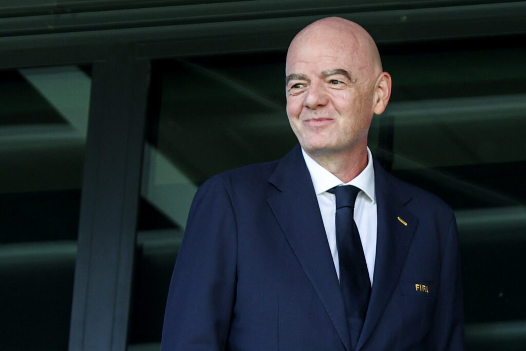 Ballon d’Or : le message intrigant d’Infantino sur Mbappé et Dembélé