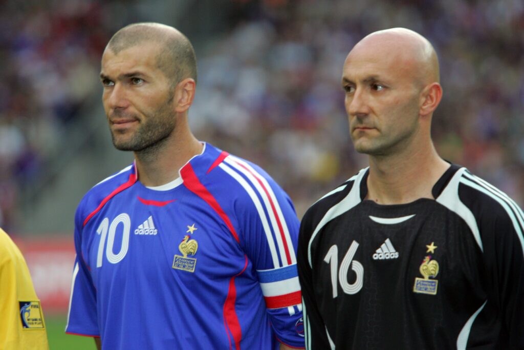 Seul un vrai passionné des Bleus décrochera 10/10 à ce quiz sur Zidane au Stade de France