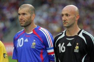 Seul un vrai passionné des Bleus décrochera 10/10 à ce quiz sur Zidane au Stade de France
