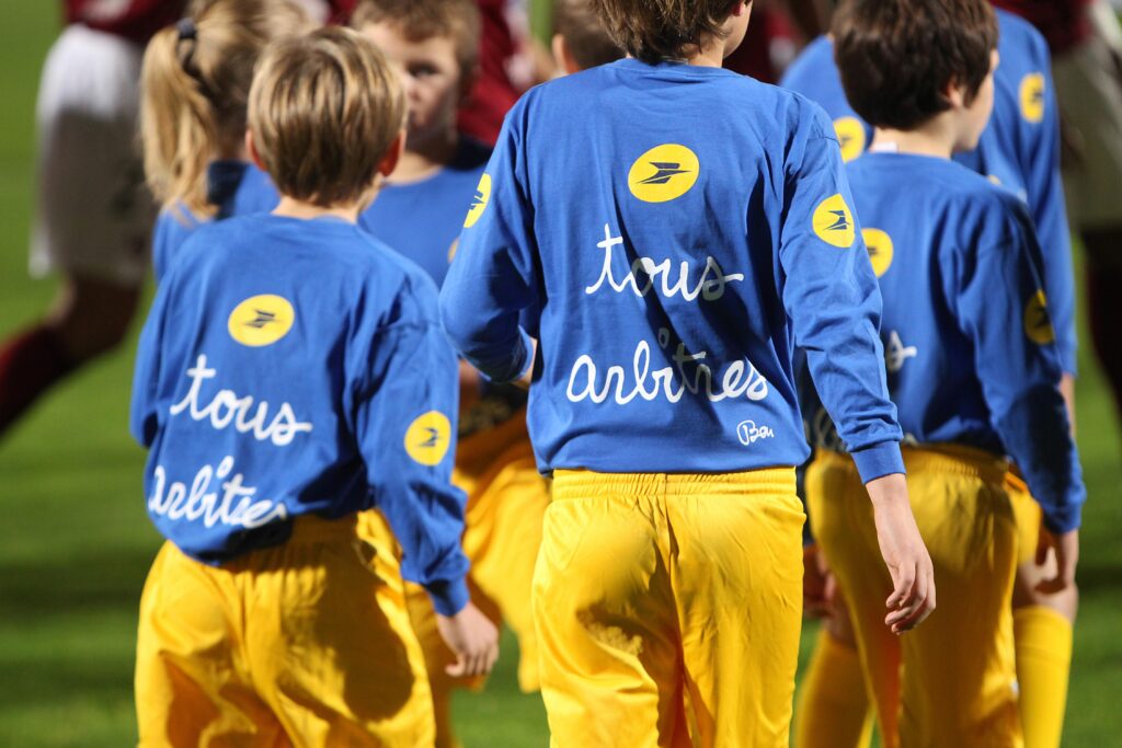 Et si c’était vous qui siffliez ? Près de 200 clubs vous font tester l’arbitrage jusqu’au 15 octobre