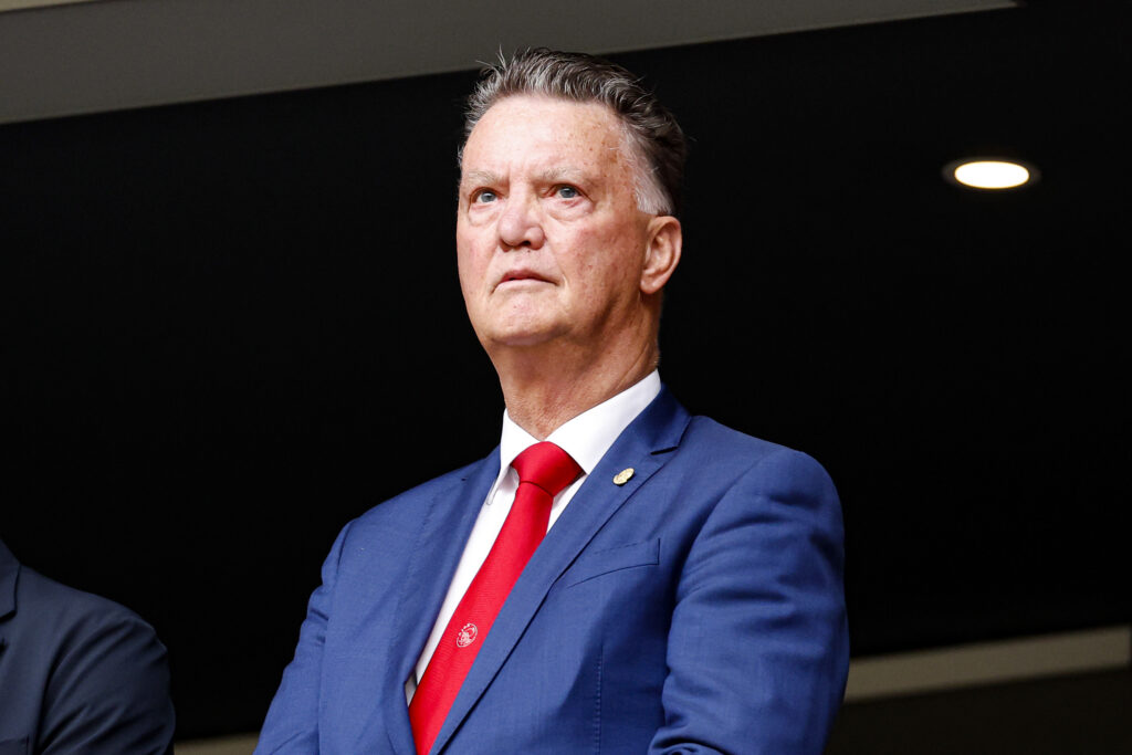 « Probablement l’élément déterminant de mon licenciement », Louis van Gaal s’en prend à son tour à Manchester City