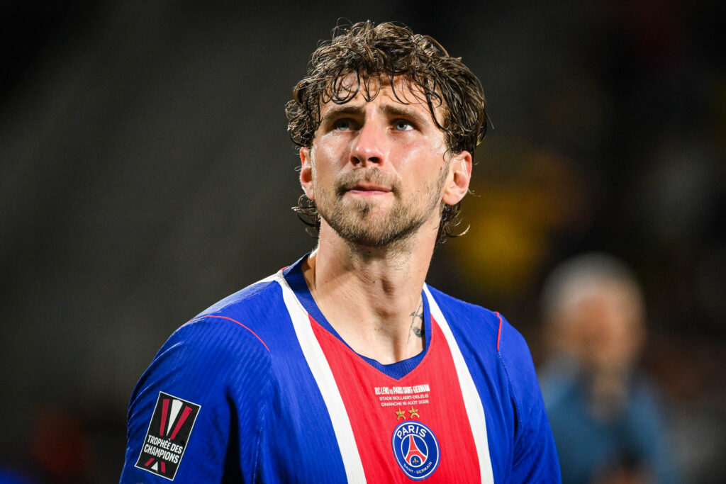Zabarnyi, le flop à 63 M€ que le PSG pourrait remplacer par un champion du monde