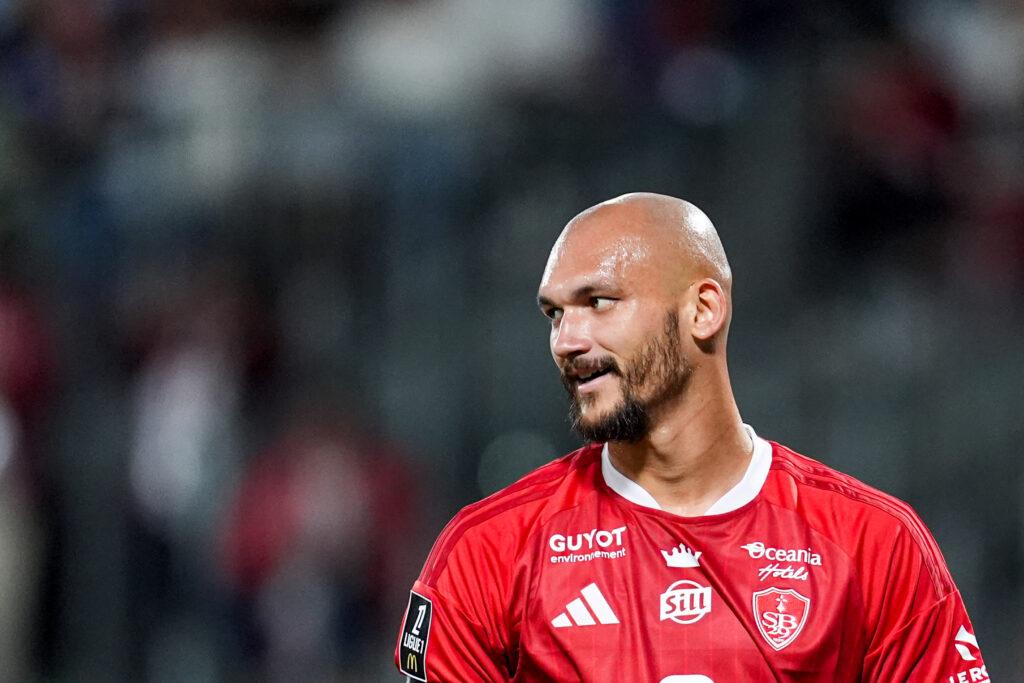 Brest rejoint à la 89e par Monza en amical, à une semaine de la reprise