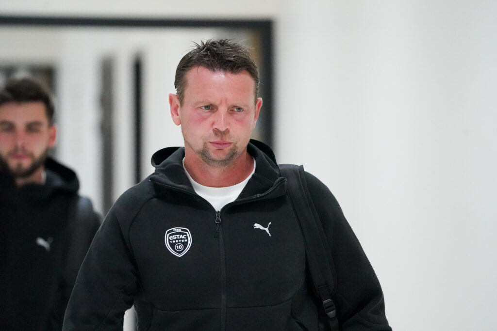 « Mes joueurs ? Ils sont abattus », l’inquiétant constat de Stéphane Dumont après la défaite face à l’Olympique de Marseille