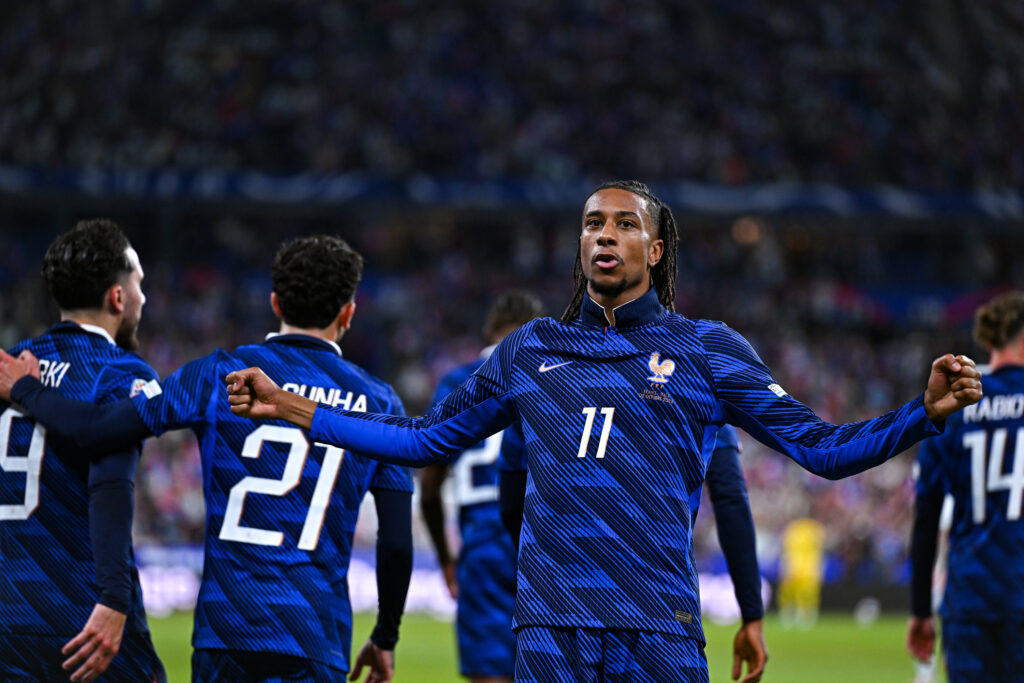 France-Italie : les notes des Bleus, Jacquet et Olise au-dessus, Dembélé passe à côté