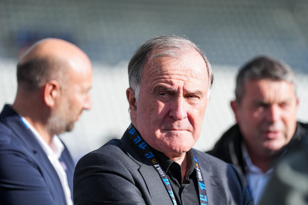 Ligue 1 : Le Paris FC enregistre un départ très important