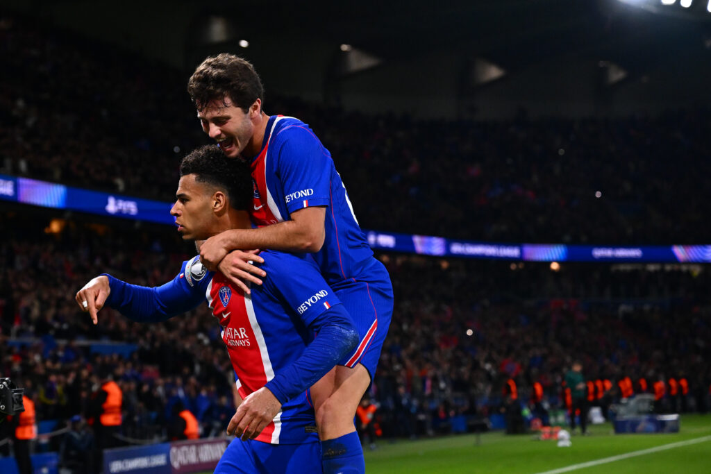 PSG-Barça (1-0) : Désiré Doué fait la différence, Paris mène à la pause malgré la perte de Dembélé