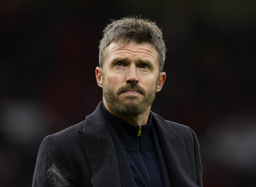 Manchester United : Michael Carrick menacé après la déroute face à Bournemouth, Eddie Howe en pole pour remplacer