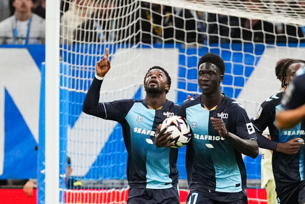 Ligue 1 : 4-0 puis 4-3, la fin de match folle de l’OM, Rennes s’installe en tête