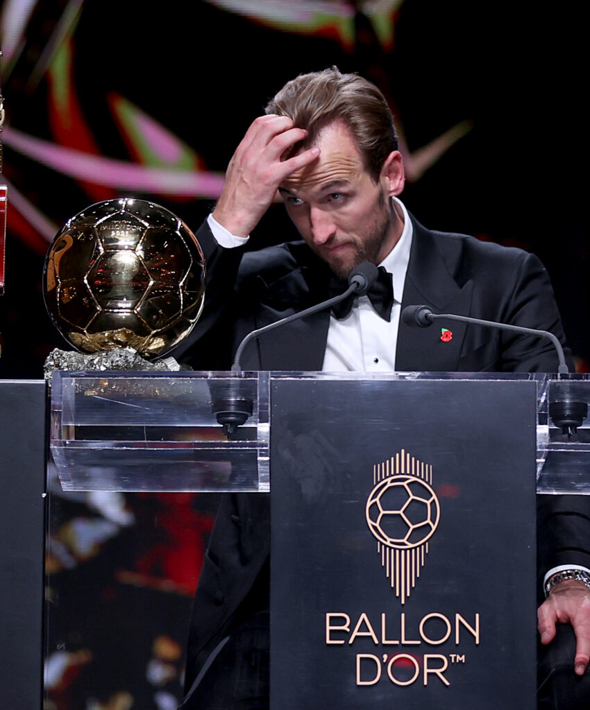 Bayern Munich : Juste avant Dortmund, Harry Kane a présenté son Ballon d’Or